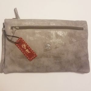 New In Pell Clutch